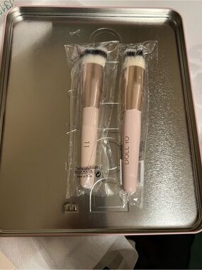 DOLL10 brush 11 - stippling brush
